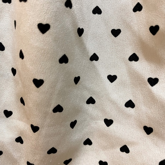 FASHION WEB TAN STRAPLESS TIE ROMPER WITH HEARTS- SIZE M - Picture 4 of 6